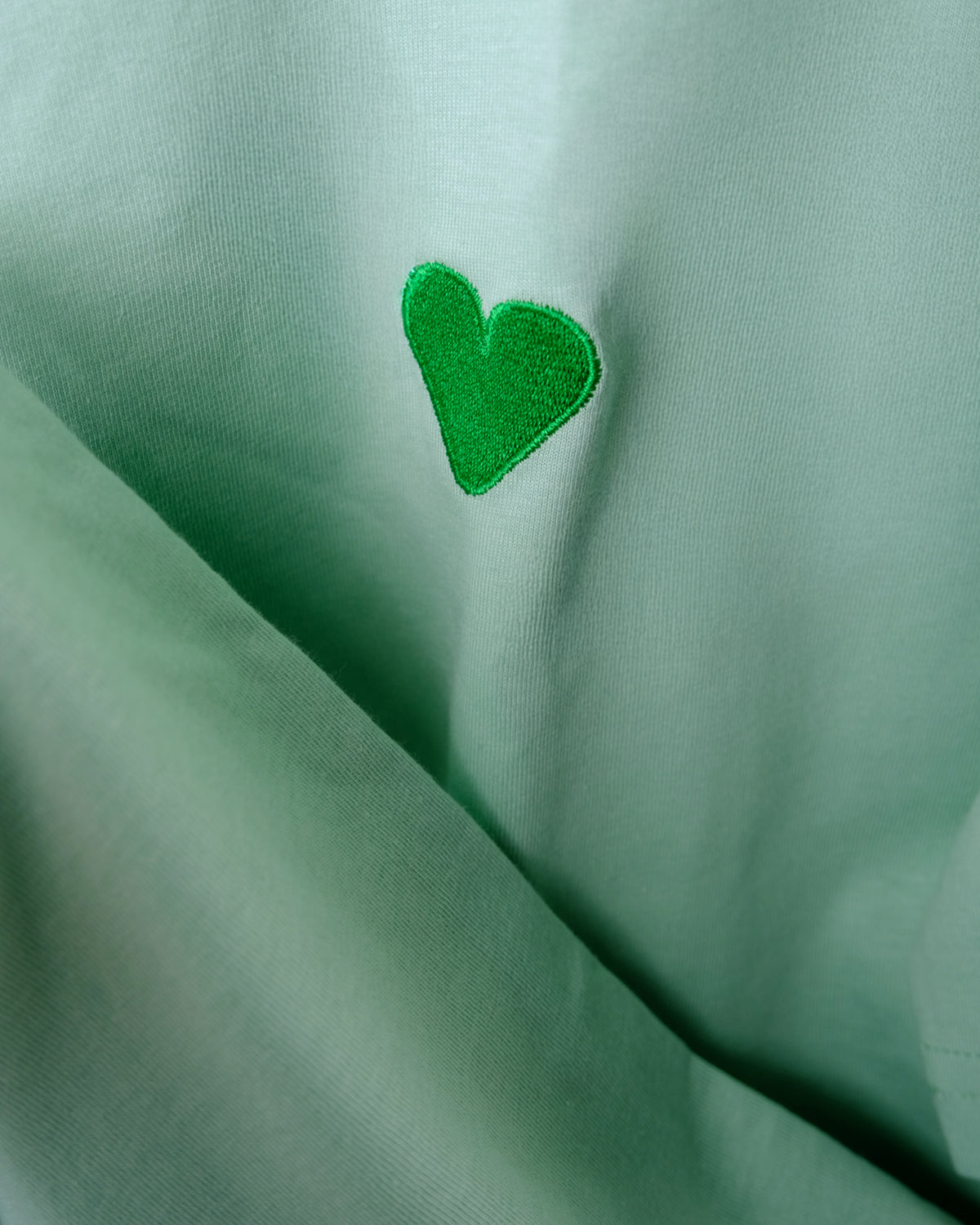 T-Shirt Green Heart