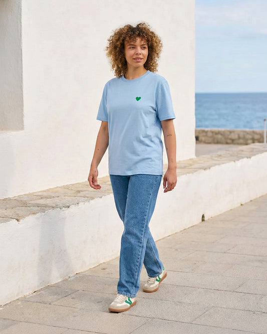 Unisex T-Shirt Green Heart Stick