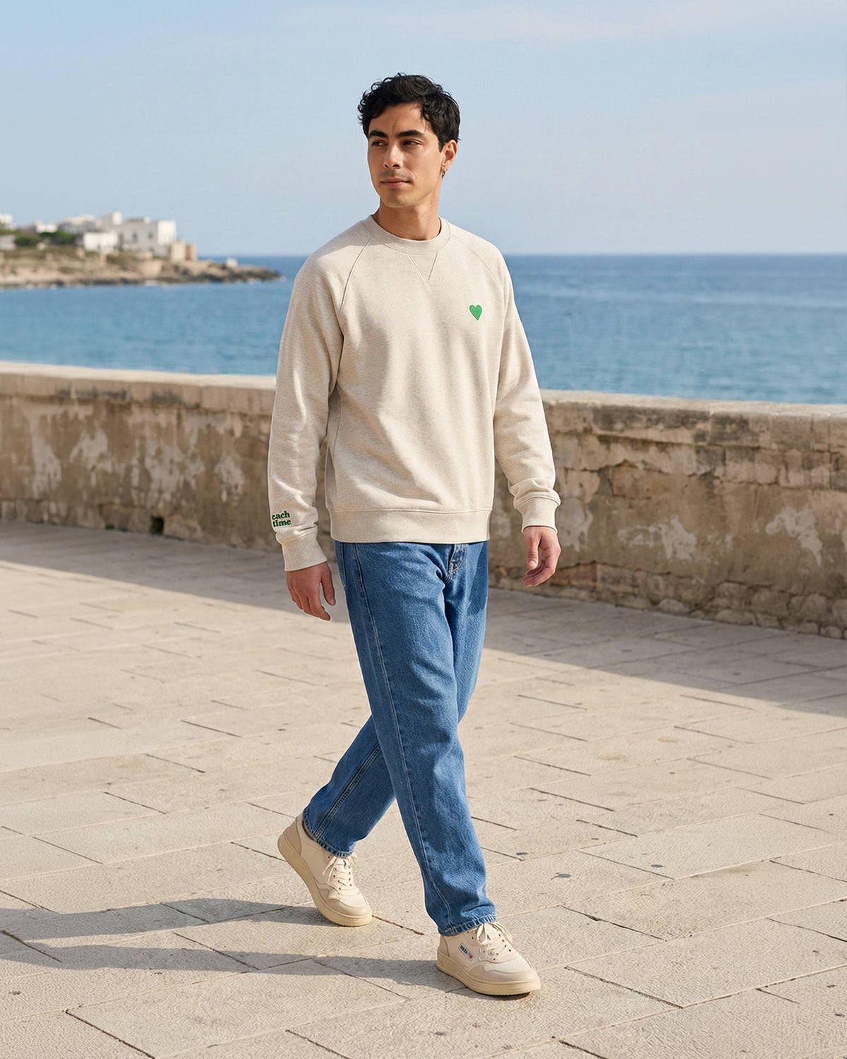 Unisex Sweatshirt Green Heart Stick